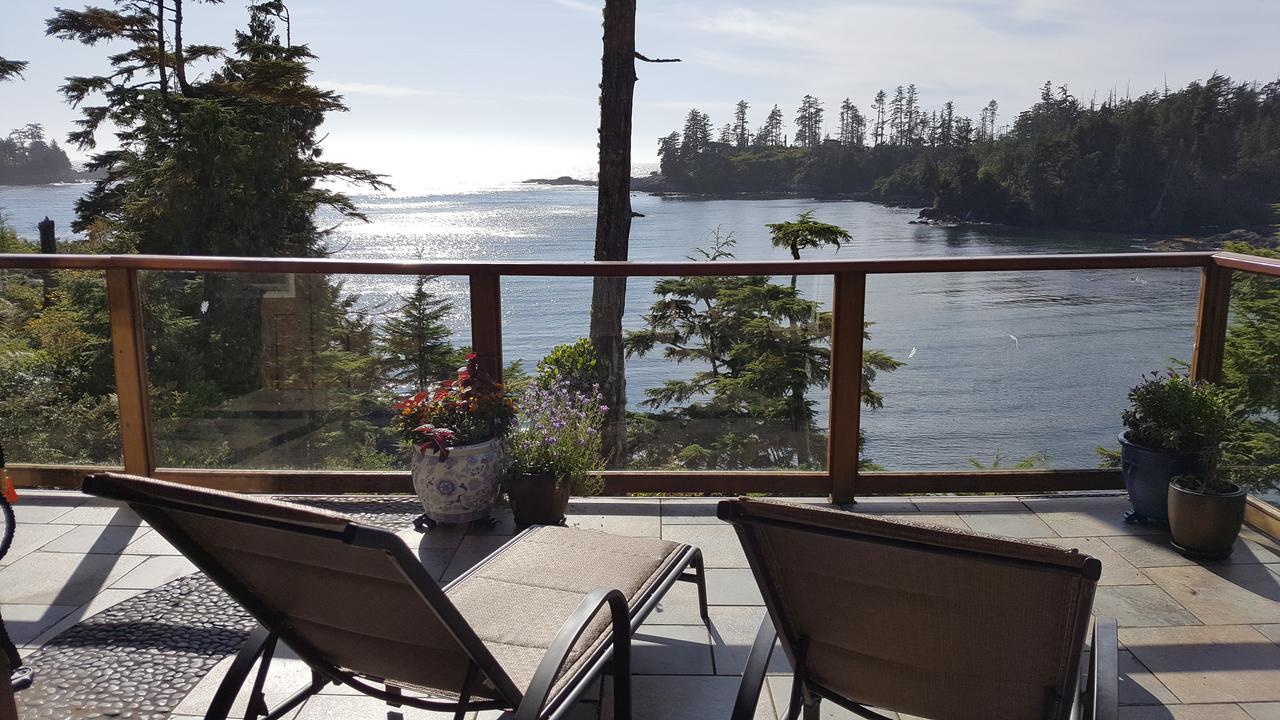 Reef Point Oceanfront Bed And Breakfast Ucluelet Exterior foto