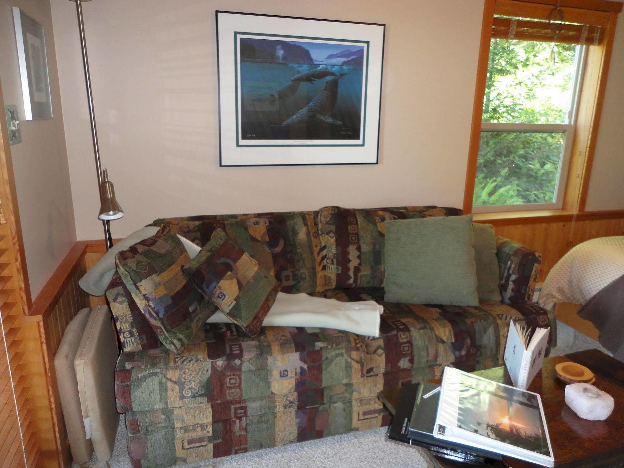 Reef Point Oceanfront Bed And Breakfast Ucluelet Exterior foto